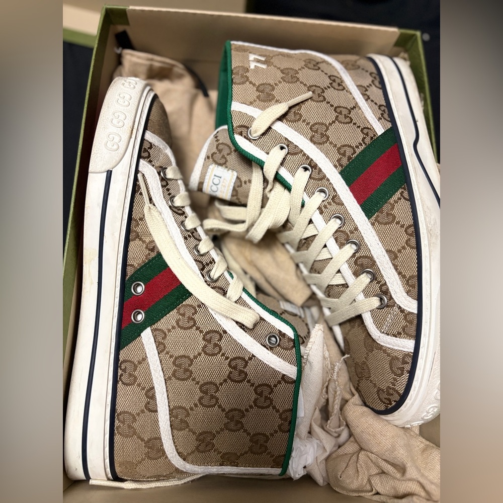 Gucci Hightop Tennis shoes size 38.5
